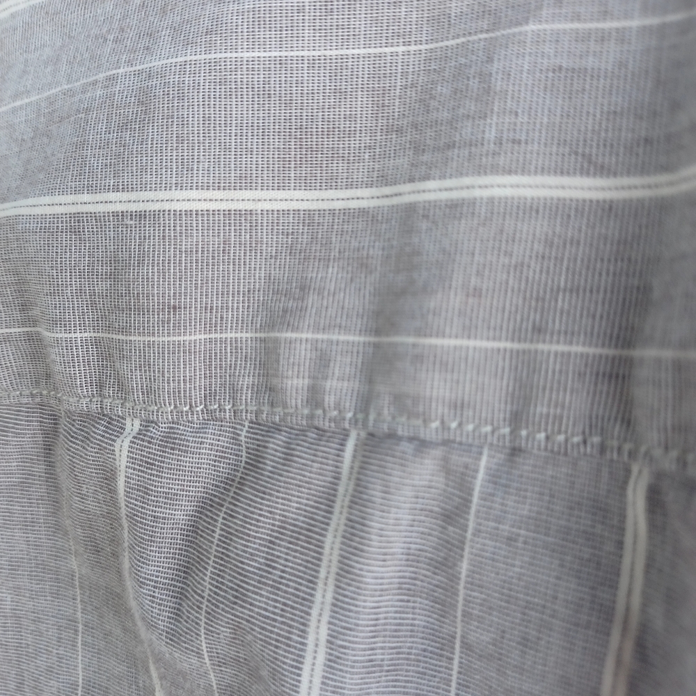 Bundle of 2 Button Down Shirts - Men's Size Small - Picture 6 of 9